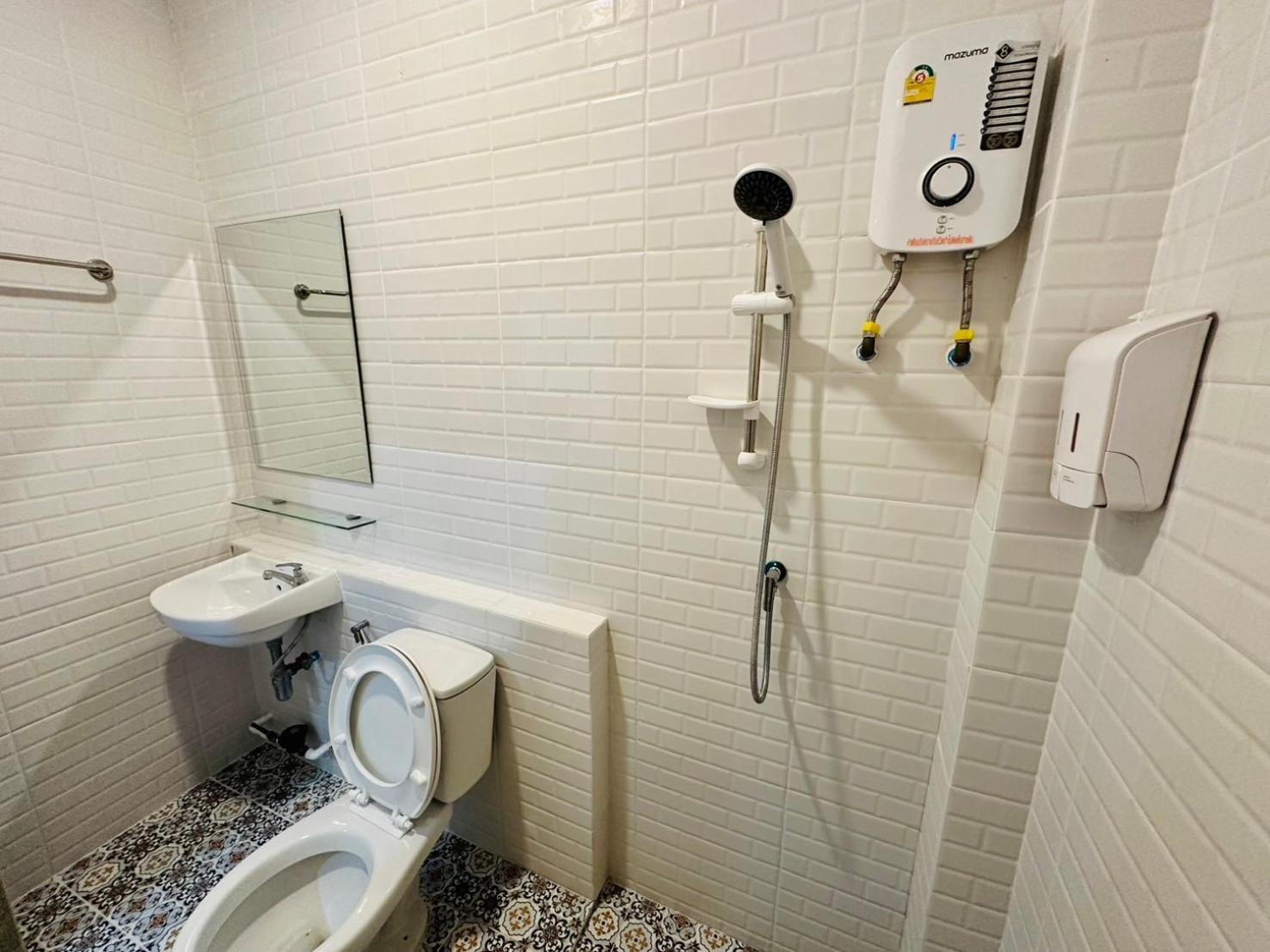 Hada House Apartment Бангкок Екстер'єр фото